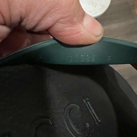 Authentic GUCCI sandals - Picture 4 of 4